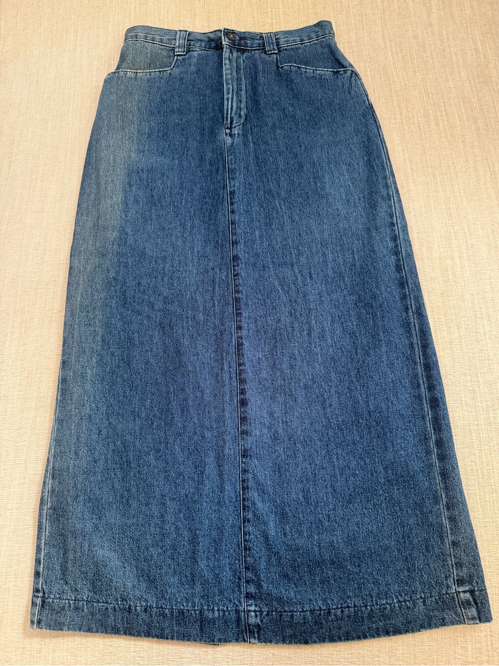 Vintage Lee Casuals Denim Maxi Skirt. Women's Size: 8.